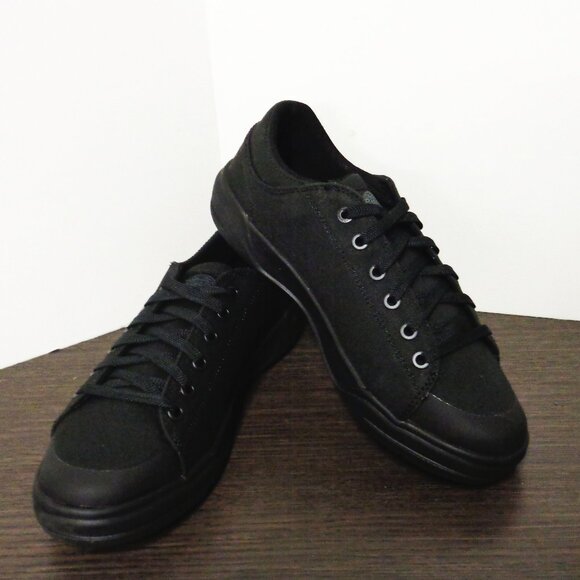 Brand New Dickies Men's Supa Dupa Low Soft Toe. Black. 10M. DK0A4NNKB16 F55 - Picture 1 of 9